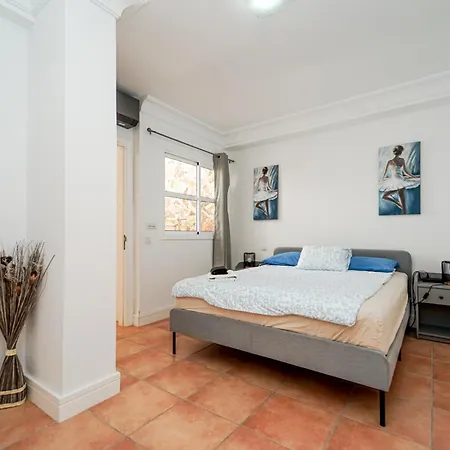 Magnificent 5-star Very Large Luxury Sea View Jacuzzi And Heated Pool