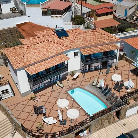 Magnificent 5-star Very Large Luxury Sea View Jacuzzi And Heated Pool